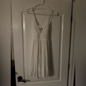 Elegant White Lace Dress